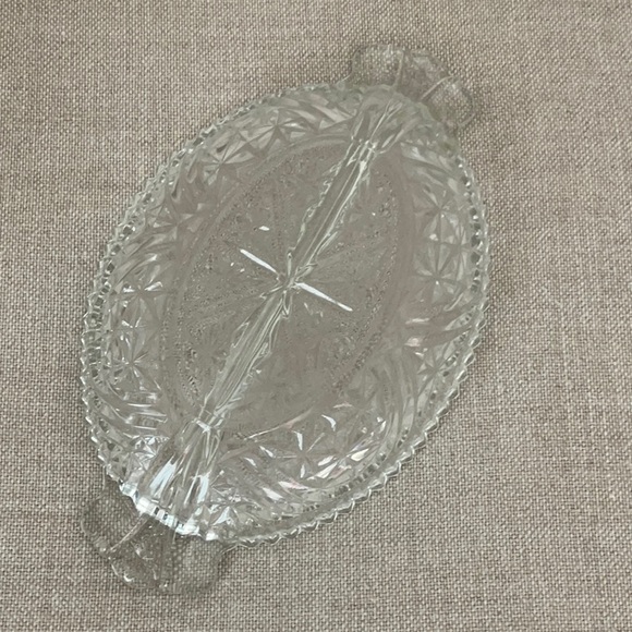 Anchor Hocking Clear Glass Divided Dish - Picture 4 of 6